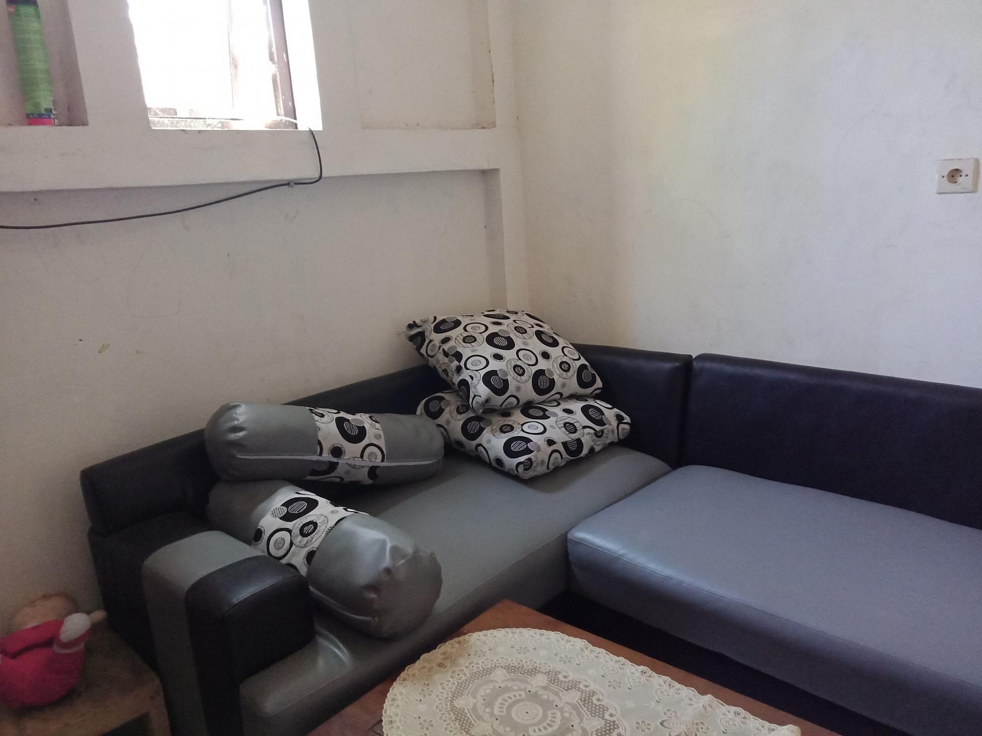 Gandrung City Hostel بانيووانجى المظهر الخارجي الصورة