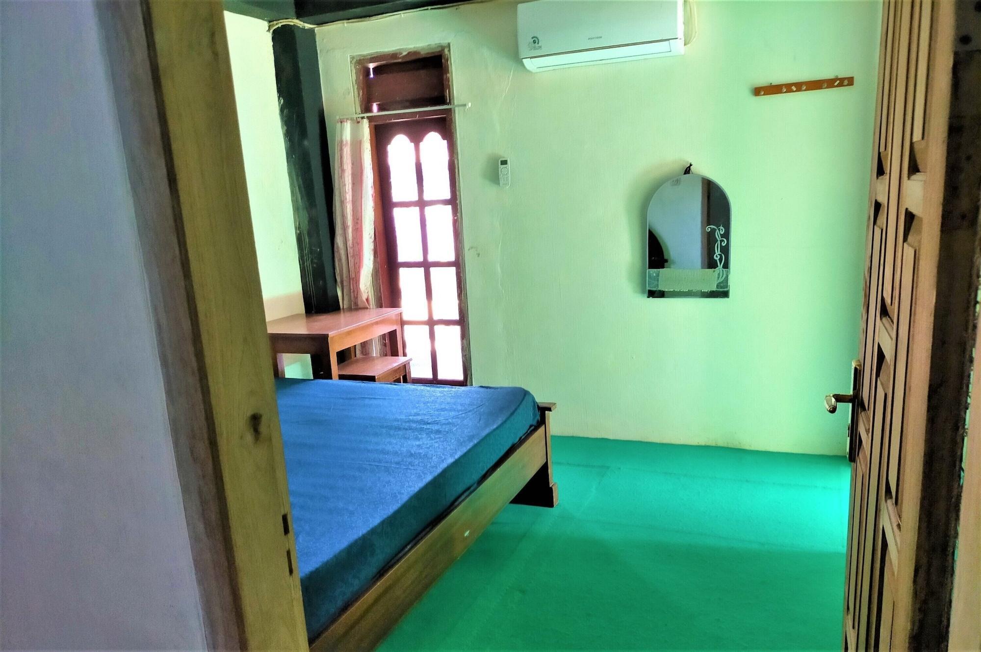 Gandrung City Hostel بانيووانجى المظهر الخارجي الصورة