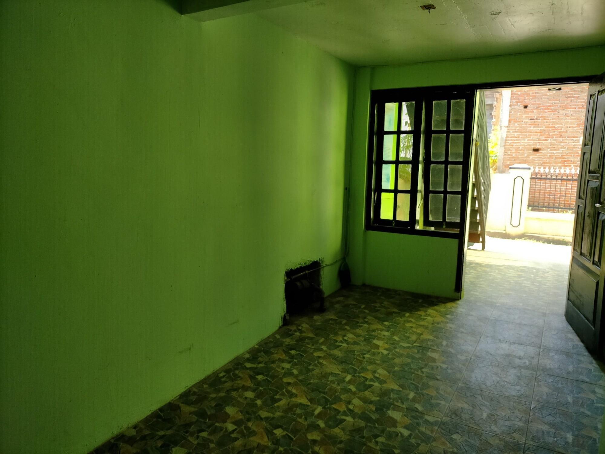 Gandrung City Hostel بانيووانجى المظهر الخارجي الصورة